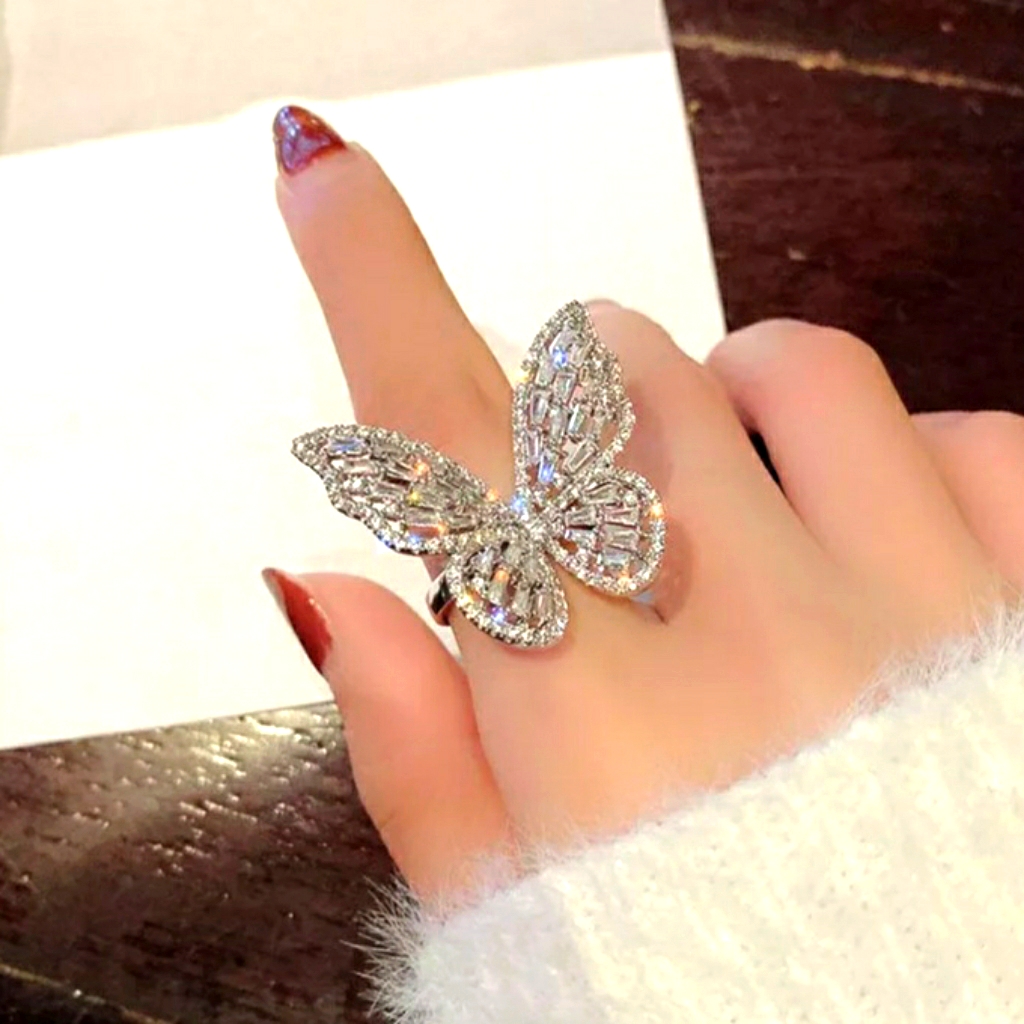 New Luxury Butterfly Ring
